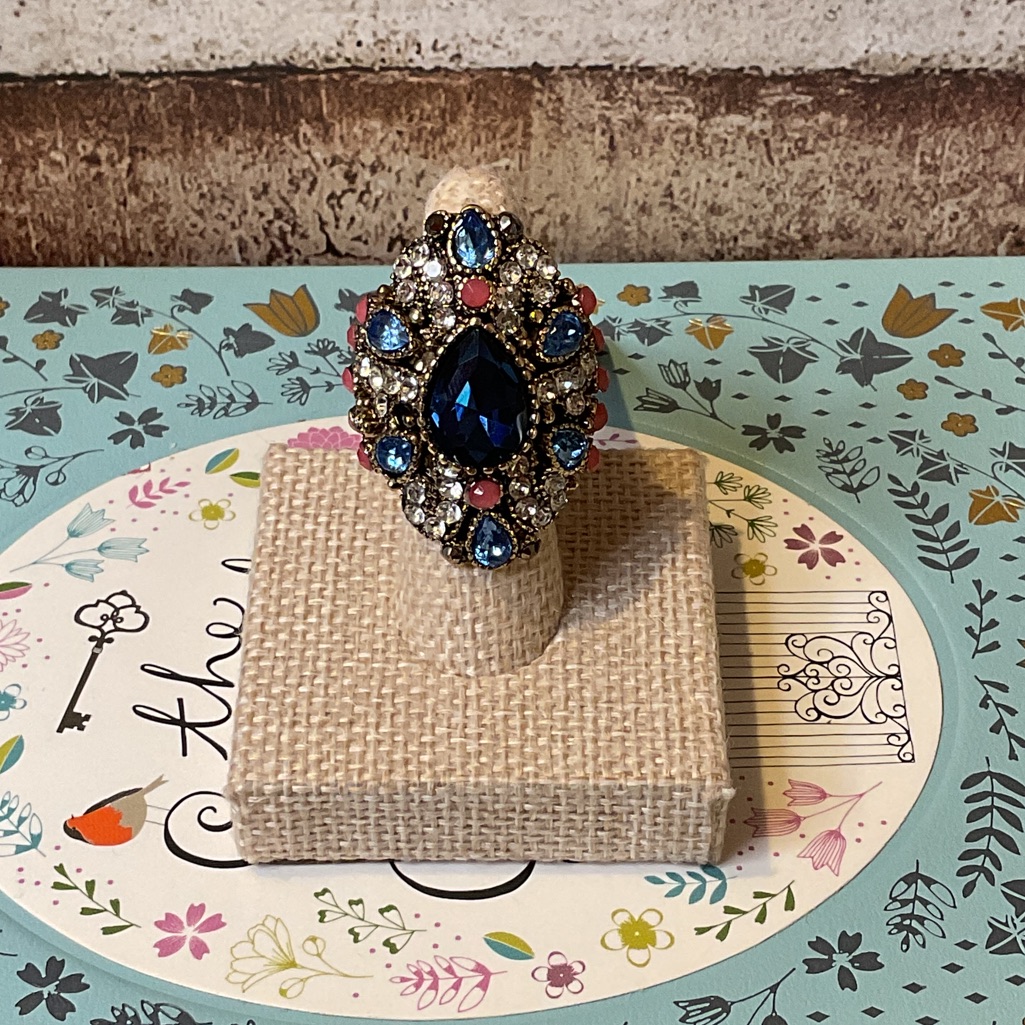 Elegant Blue Pink Gemstone Gold Large Cocktail Ring By Lovisa Size 75 18$